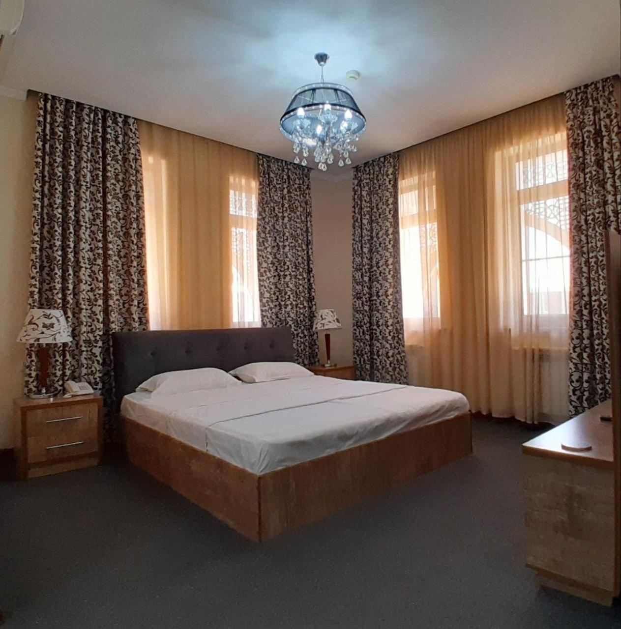 Hotel Bek Samarkand Buitenkant foto