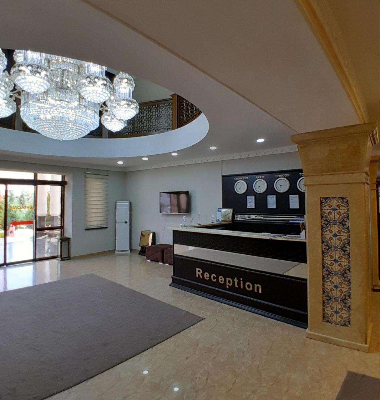 Hotel Bek Samarkand Buitenkant foto