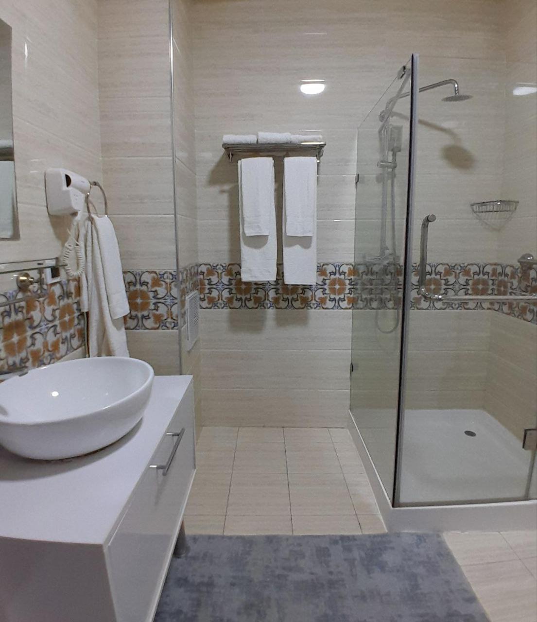 Hotel Bek Samarkand Buitenkant foto