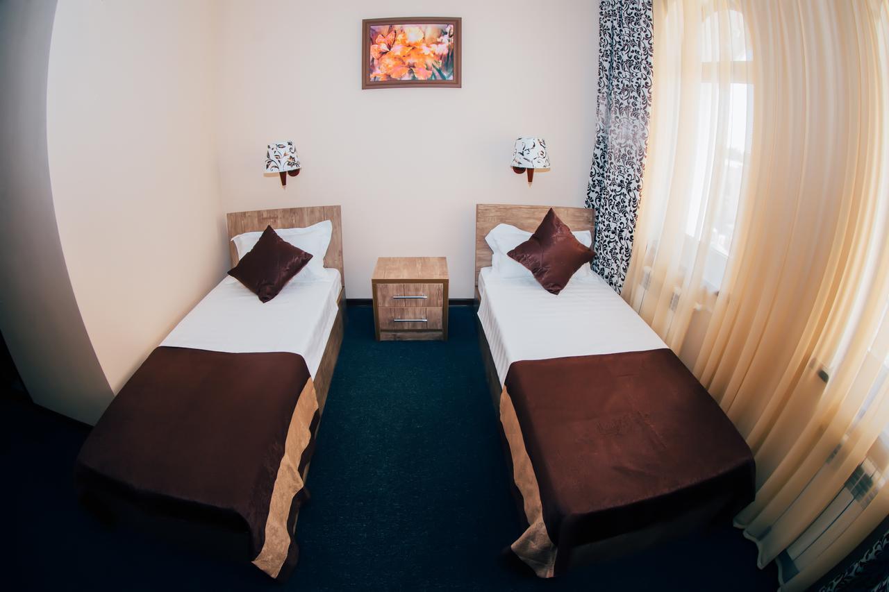 Hotel Bek Samarkand Buitenkant foto